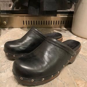 Frye Clara Clog 6.5